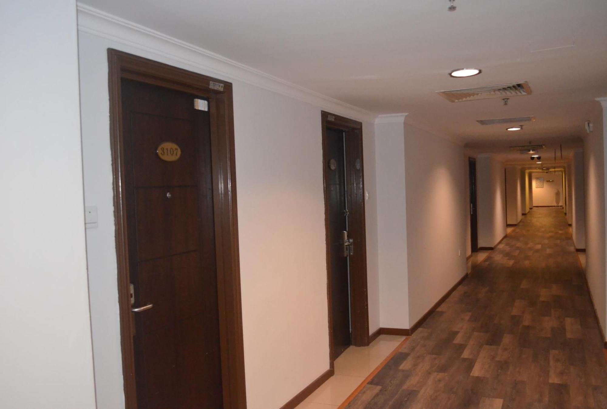 Td Plaza Hotel Kota Kinabalu Buitenkant foto